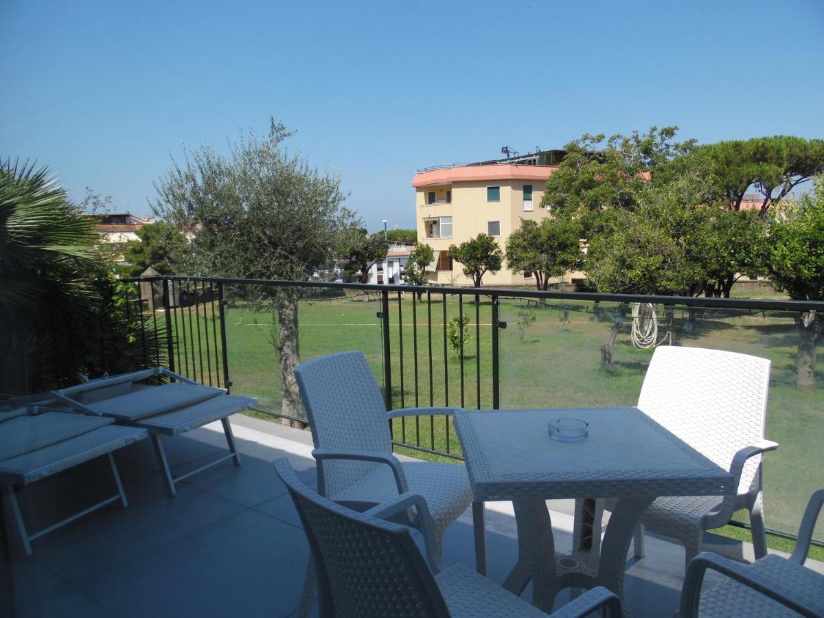 Villa Bianca Castellammare di Stabia Exterior foto